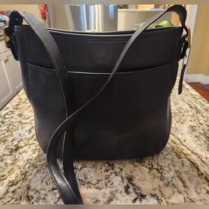 Coach Purse, Vintage Chelsea Hobo bag. Soft Thick black leather A9D 6003 Y2K